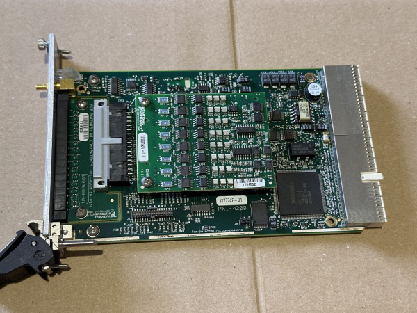 National Instruments PXI-4204 PXI Analog Input Module