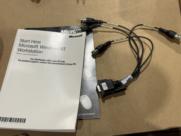 DEWETRON DEWE-2010 Mobiles Messdatenerfassungssystem / Industrie-Messcomputer mit Zubehör – defekt