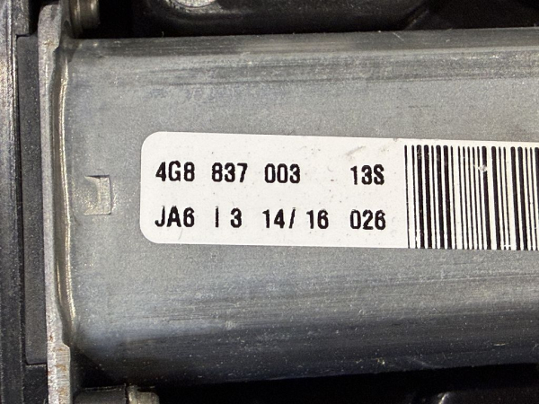 Audi RS7 Zuziehmotor Zuziehhilfe Türmodul links vorne 4G8837003 (gebraucht)
