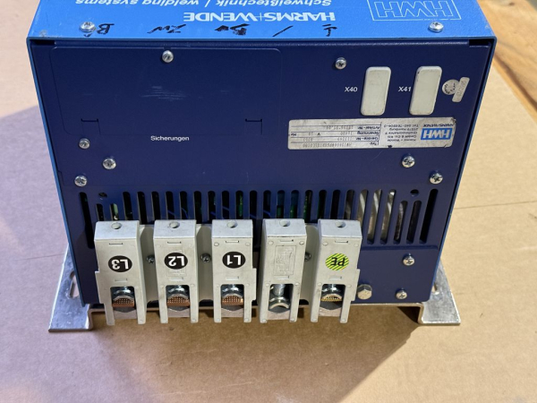 Harms + Wende HWI2808WFSERIELL0100 Mittelfrequenz System HW2000 Schweißsteuerung gebraucht