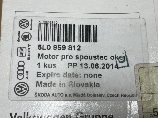 5L0959812 original window regulator motor right rear For Skoda Yeti NEW