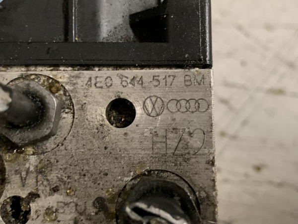4E0614517BM 4E0910517H ABS / ESP unit control unit Audi A8