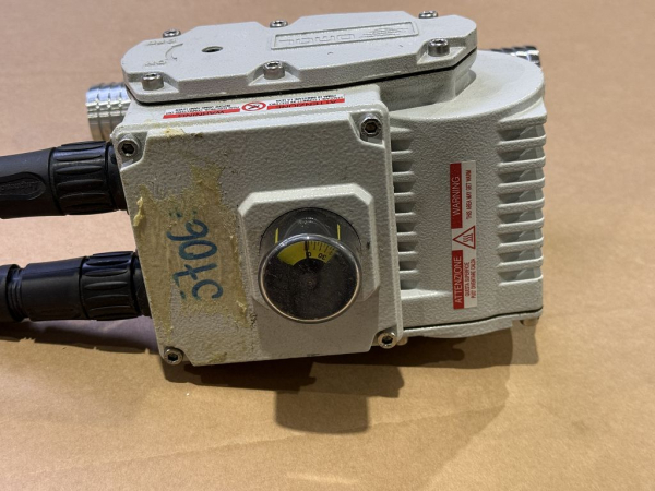 OMAL EA0035U2C067 elektrischer Kugelhahn DN32-1¼" PN100-1500 Edelstahl Ventil 24V AC/DC Marine geeignet (gebraucht)