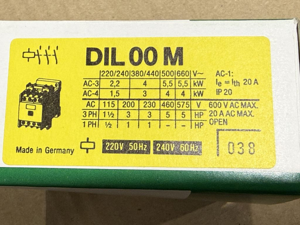 Klöckner Moeller DIL00M contactor motor contactor 220V/240V (new)