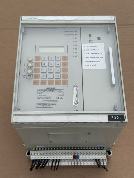 Siemens Line Differential Protection 7SD5035-4BA11-0AA0/EE Schutzgerät gebraucht