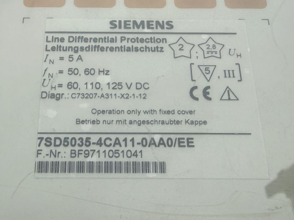 SIEMENS Line Differential Protection Leitungsdifferentialschutz 7SD5035-4CA11-0AA0/EE gebraucht