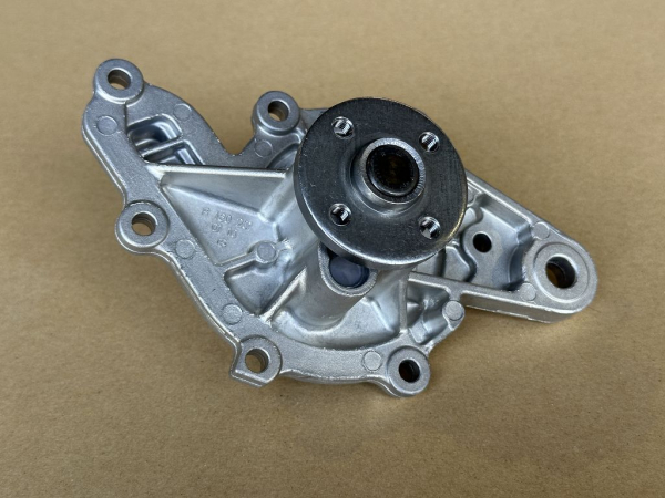 A6602000120 original SMART water pump NEW