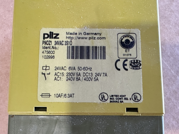 Pilz PN0Z1 24VAC 3S10 475600 Sicherheitsrelais
