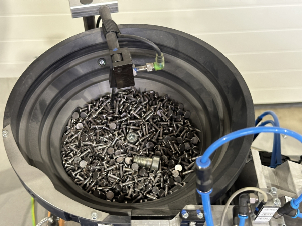 Böllhoff RIVTAC® Automation System for Bolt Setting (used, YOM 2017)