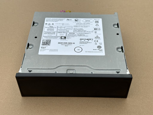 3G9035824A original Volkswagen Transporter control unit radio navigation Bluetooth MIB3