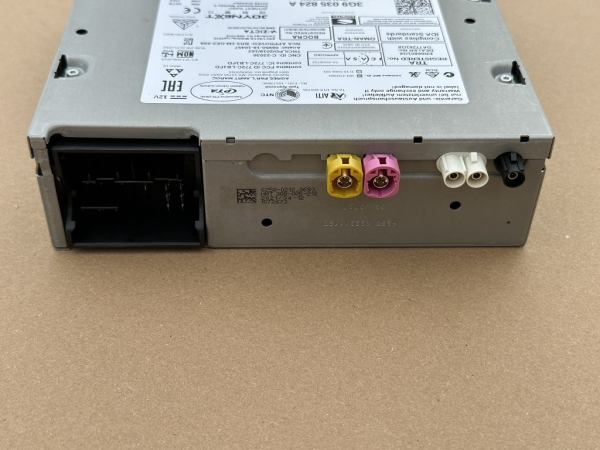 3G9035824A original Volkswagen Transporter control unit radio navigation Bluetooth MIB3