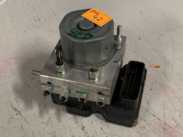 47660-4EA1E 0265261028 0265956531 ABS-ESP module Nissan Qashqai