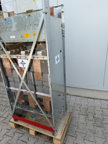 6SE7041-3EK85-1AA0 SIEMENS SIMOVERT Masterdrives Ein-/Rückspeiseeinheit (Neu)