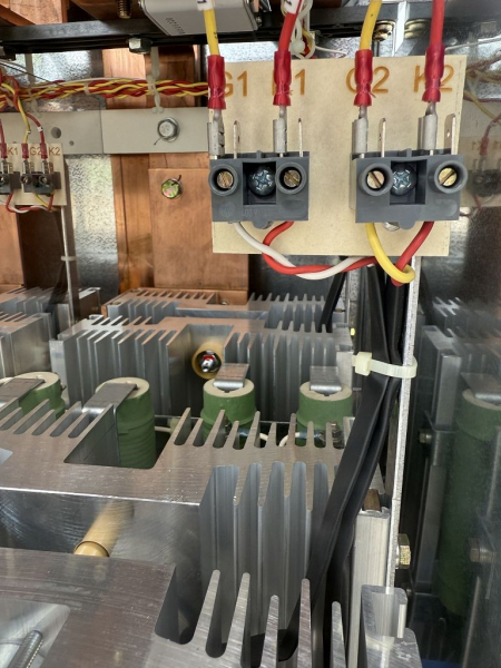 6SE7041-3EK85-1AA0 SIEMENS SIMOVERT Masterdrives Ein-/Rückspeiseeinheit (Neu)