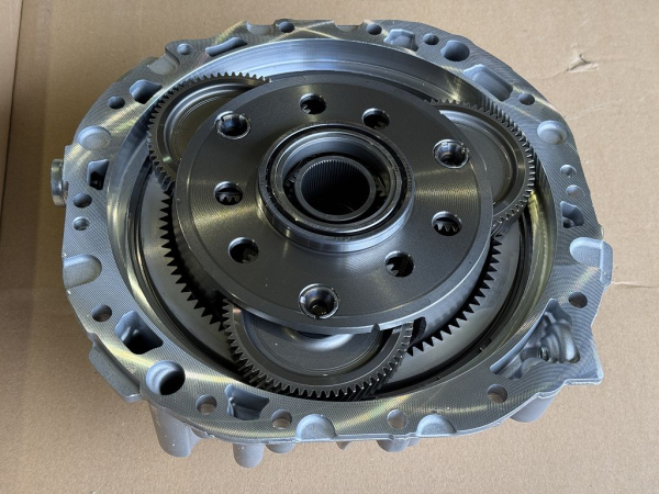 Original Audi Q8 e-tron Gearbox 0MB300040G for Electric Drive (1-Speed, NEW)