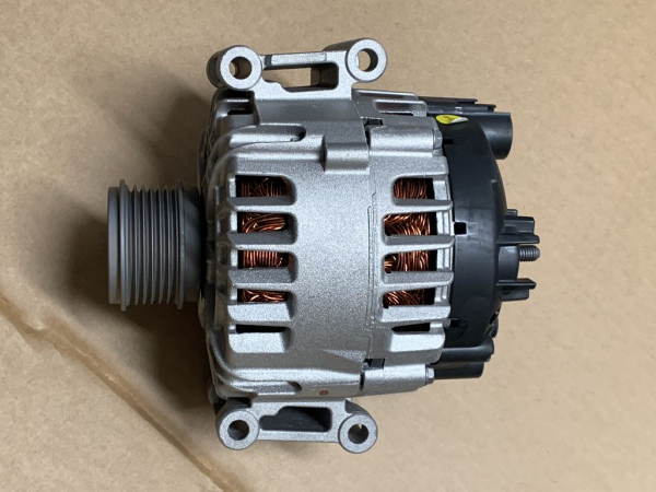 06A903023F original VAG Transporter Alternator Generator 180A NEW