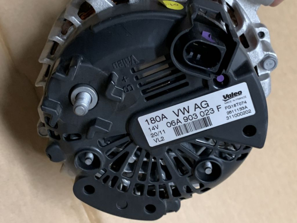 06A903023F original VAG Transporter Alternator Generator 180A NEW