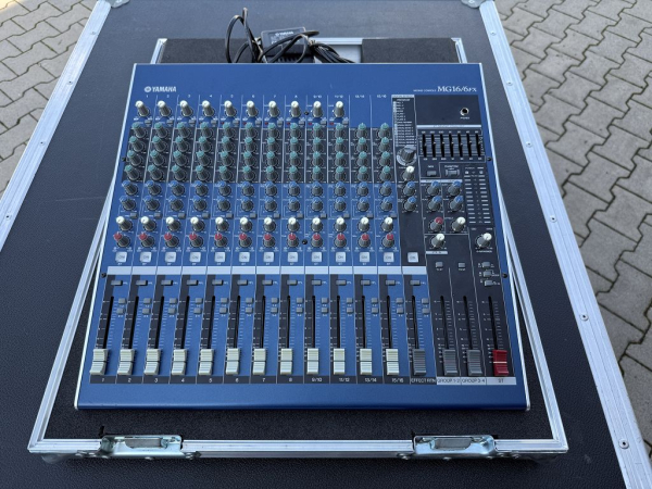 Yamaha MG16/6FX Mischpult (gebraucht, sehr gut, im Case)