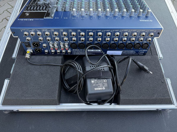 Yamaha MG16/6FX Mischpult (gebraucht, sehr gut, im Case)