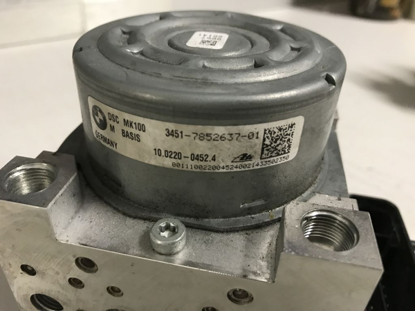 34517852637 7852637 BMW ABS / DSC Hydro aggregate control unit