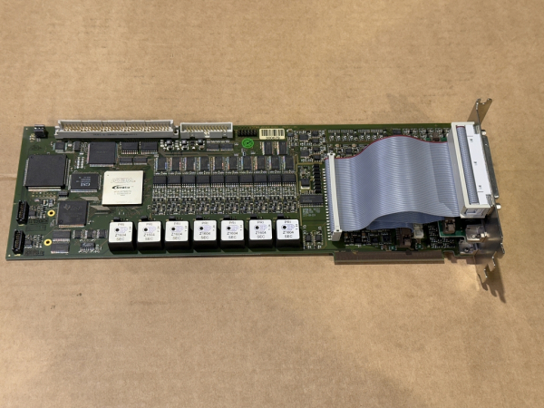 dSPACE DS2211-04  Hardware-in-the-Loop (HIL) I/O-Platine
