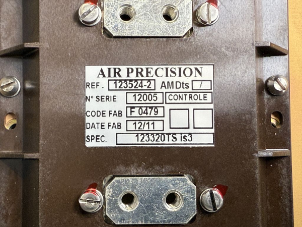 EUROCOPTER Terminal Board Ref. 123524 (neu, originalverpackt)