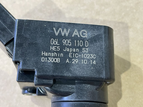 06L905110D original VW/Audi Zündspule NEU