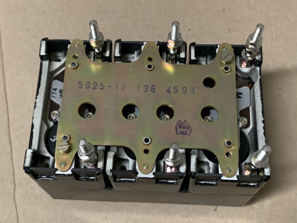 5925-12-136-4594 original Bundeswehr CMC circuit breaker NEW