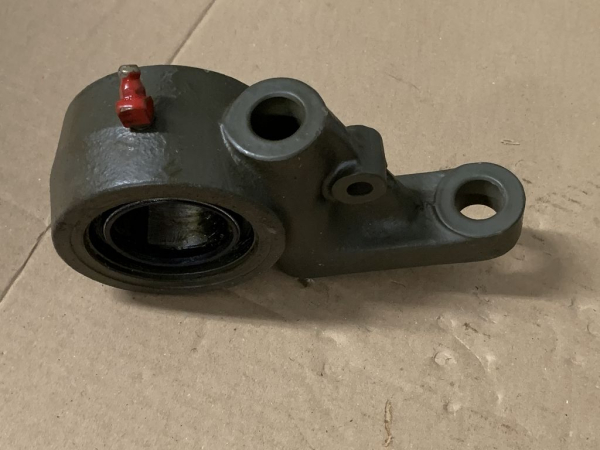 3130-12-172-2504 bearing block NEW