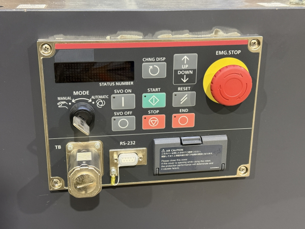 RV-70FM-D1-S15 CR760-70VD1-1-S15 R56TB Mitsubishi Industrial Robot