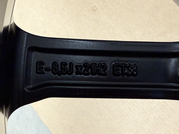 Original Audi RSQ3 F3 – Audi Sport Felge 8,5Jx21H2 ET38 – 83A601025AG (neu)