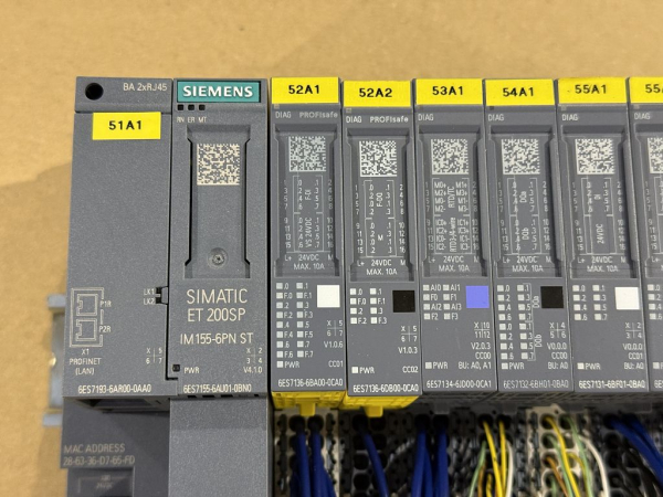 Siemens SIMATIC ET 200SP – IM155-6PN ST mit 9 I/O-Modulen – geprüft, gebraucht