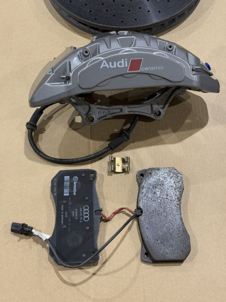 Audi RS7 4G Performance Ceramic Brake System ONLY 70km