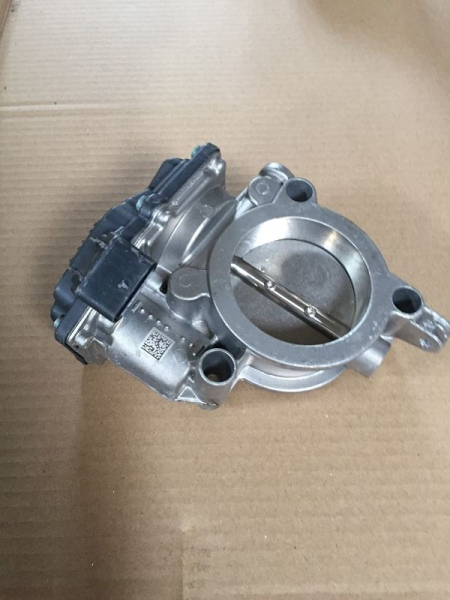 13547629908 A2C82681600 Drosselklappenstutzen BMW i8 B38