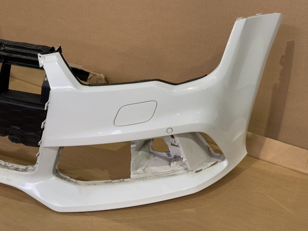 Stoßstange Stoßfängerabdeckung vorne Audi RS7 4G Performance 2Y2Y S9R Gletscherweiß Metallic