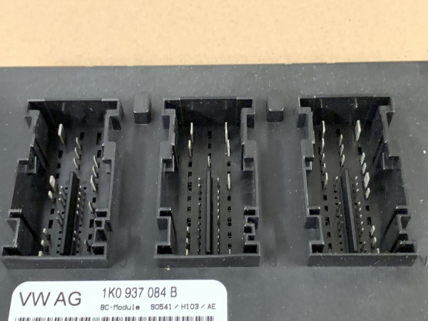 1K0937084B Control unit Yeti comfort system NEW