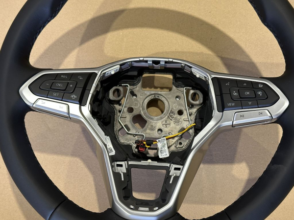 5H0419089EJ original VW leather multifunction steering wheel new condition