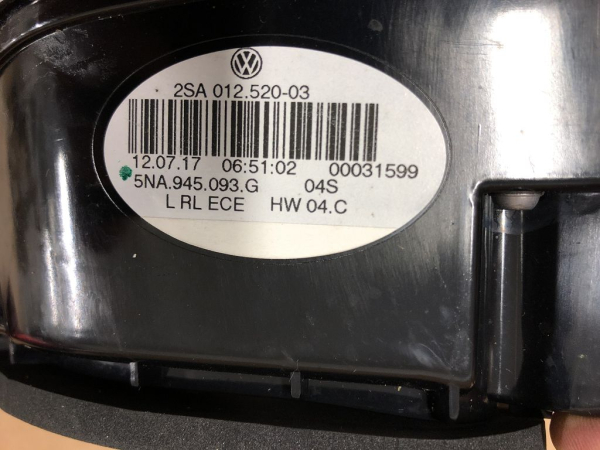 5NA945093G Original VW LED Schlussleuchte links Tiguan RHD Neuwertig