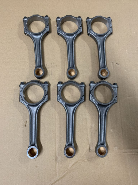 078198401E Set of connecting rods (6x) VW Audi Skoda 6-cyl. 2.8 NEW