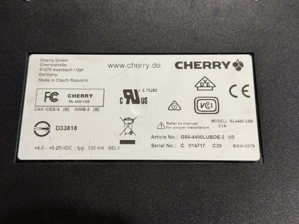 CHERRY G84-4400LUBDE-2 Kompakt-Tastatur mit integriertem Trackball