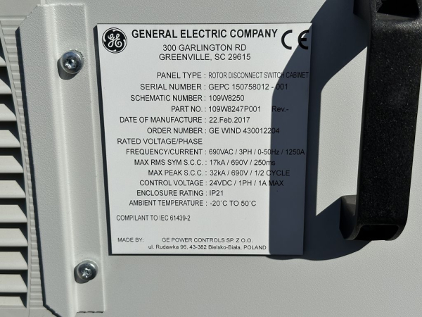 GENERAL ELECTRIC Wind Turbine Rotor Disconnect Switch Cabinet 109W8247P001