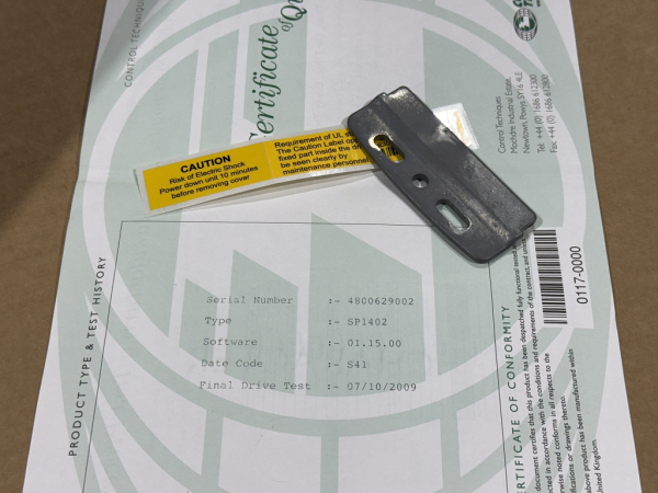 Emerson Unidrive SP1402 Frequenzumrichter mit SM-Keypad STDS41