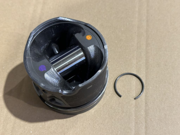 55577331 original Opel GM piston 2.0 CDTi NEW
