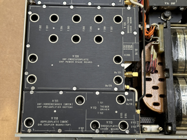 R&S Rohde & Schwarz UHF Leistungsverstärker VD 130  VD130 467.6004.04 für XT 3030