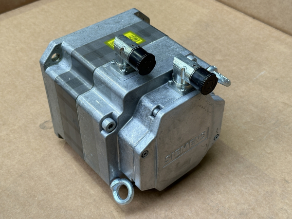 1FK7100-5AF71-1SB0 Siemens SIMOTICS S Synchronous Servo Motor Compact NEW