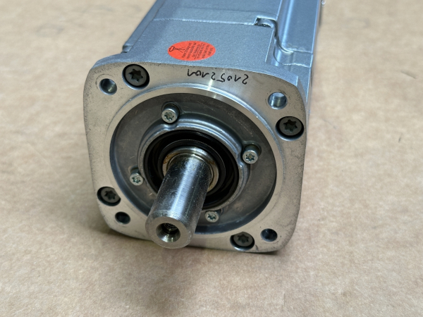 1FT7046-5AF70-1MH2 Siemens SIMOTICS S synchronous motor NEW