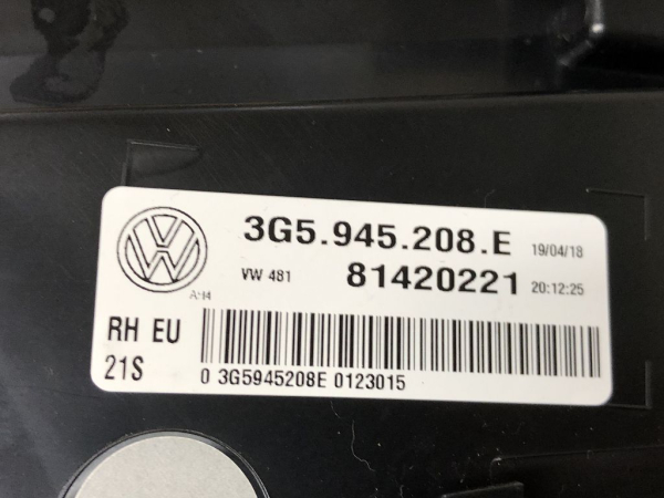 3G5945208E LED-Schlussleuchte rechts aussen Passat 2017-- 115