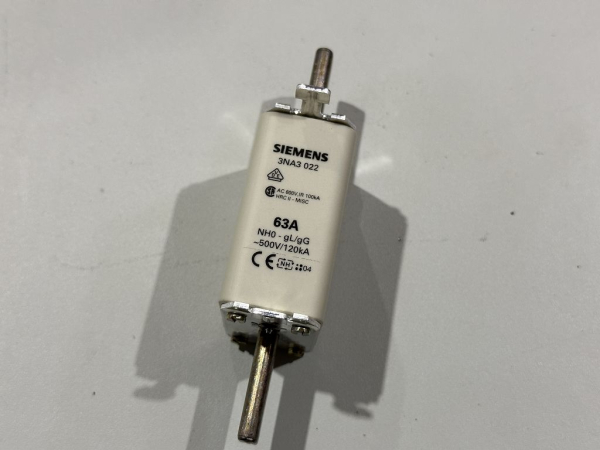 3x 3NA3022 original Siemens NH fuse link 63A NEW