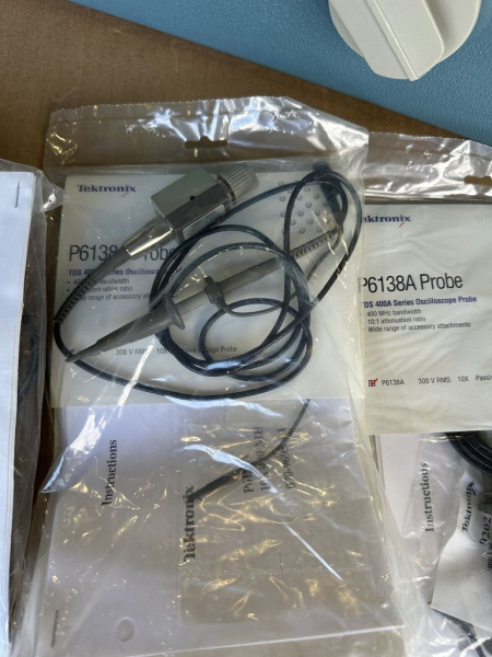 Tektronix TDS410A TDS 410A Oszilloskop
