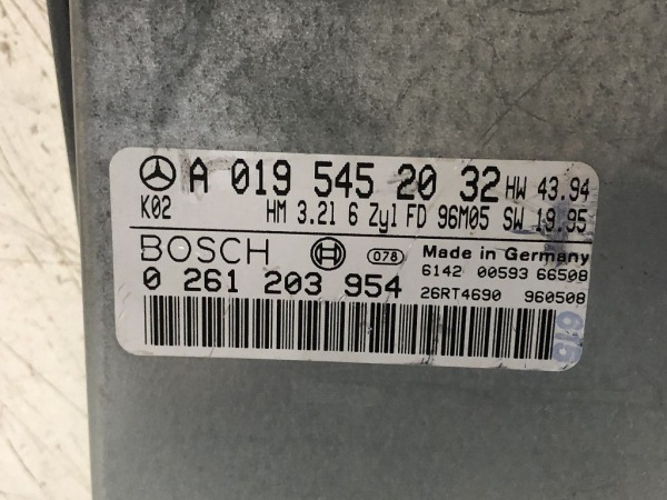 A0195452032 0261203954 Mercedes control unit SL320 R129 3.2 104.991